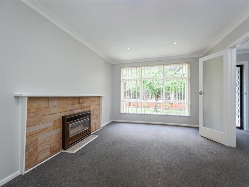 109 Alexander Avenue, Thomastown VIC 3074