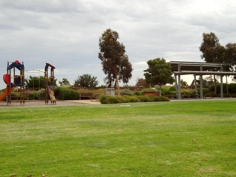 30 Gammage Boulevard, Epping VIC 3076