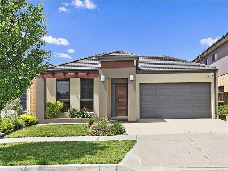 42 Le Page Run, South Morang VIC 3752