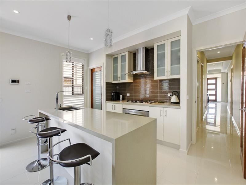 42 Le Page Run, South Morang VIC 3752