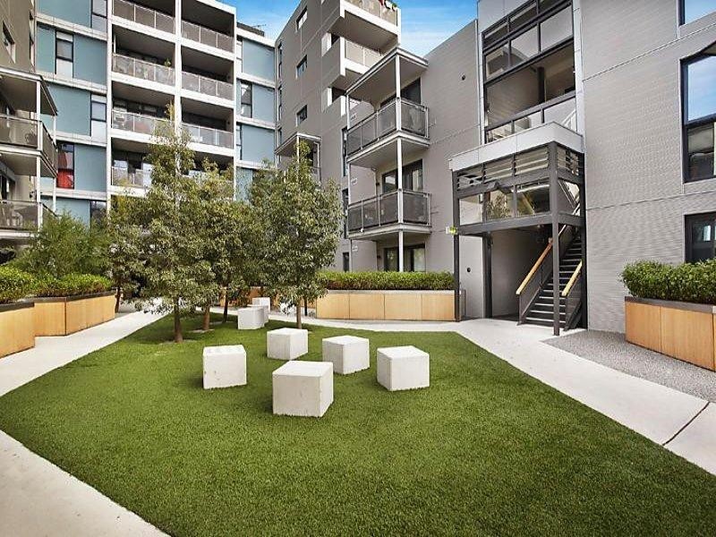 412/14-20 Nicholson Street, Coburg VIC 3058