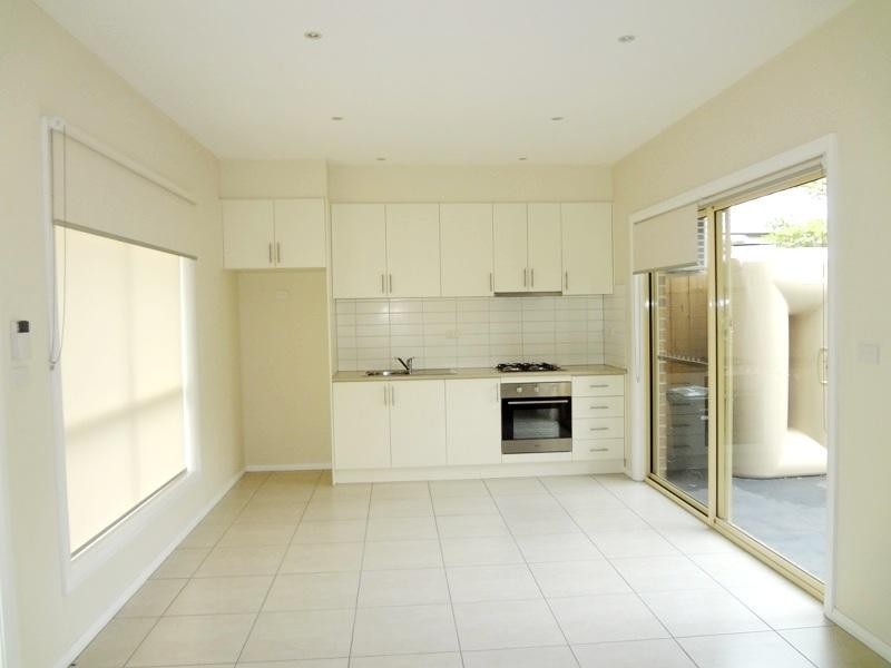 1/119 Keon Parade, Reservoir VIC 3073