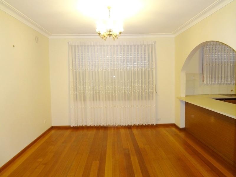 10 Brigette Court, Lalor VIC 3075