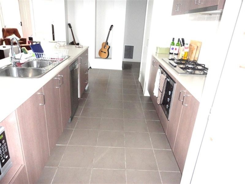 14 Peak Crescent, Doreen VIC 3754