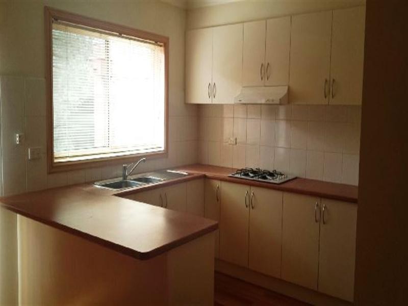 2/16 Benambra Street, Preston VIC 3072