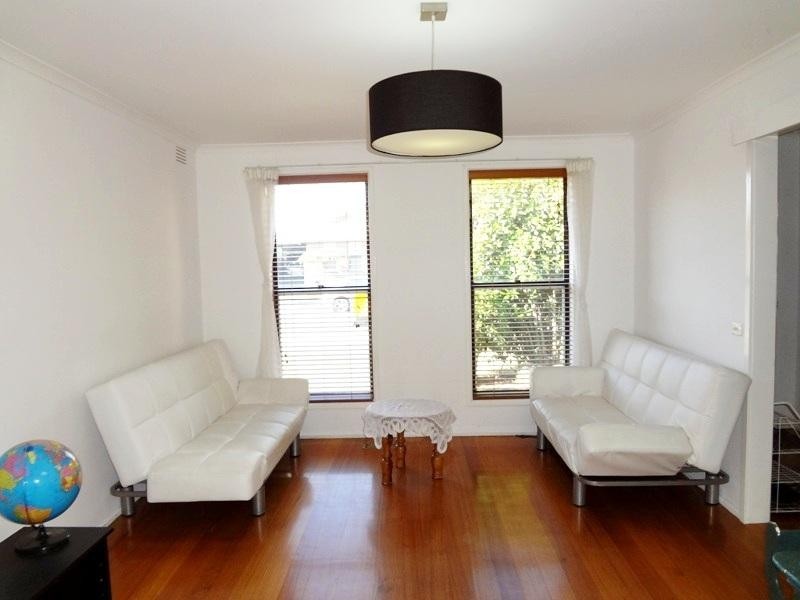 5 Severn Street, Epping VIC 3076