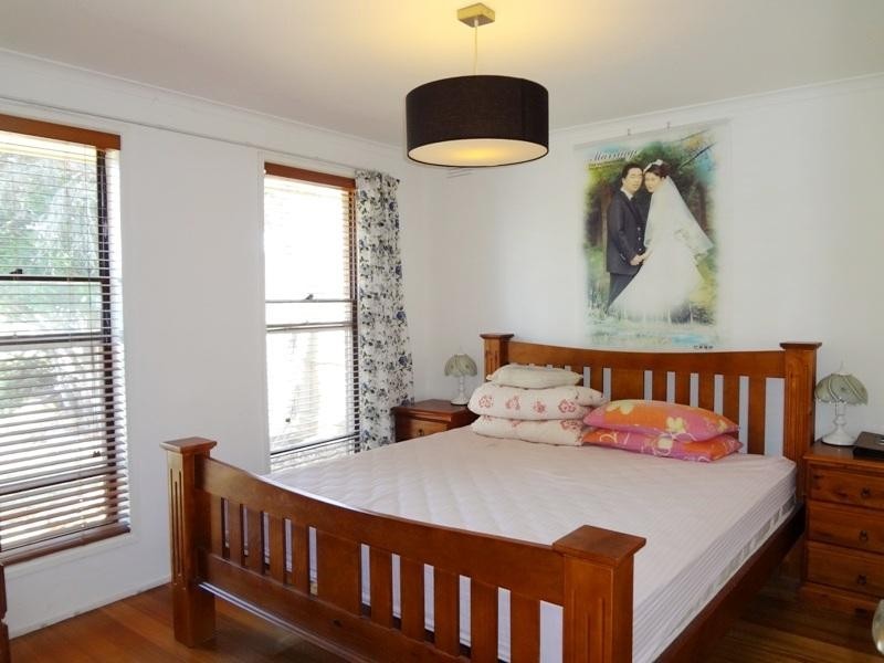 5 Severn Street, Epping VIC 3076