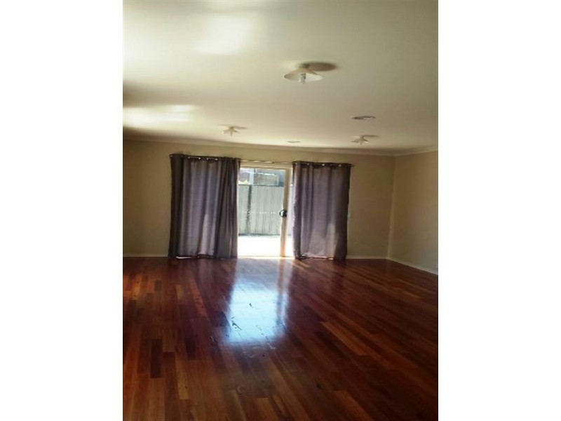 13 Gunther Way, Wollert VIC 3750