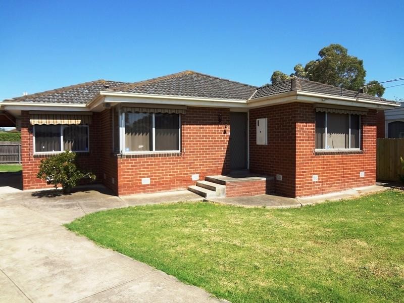 9 Magnolia Court, Lalor VIC 3075