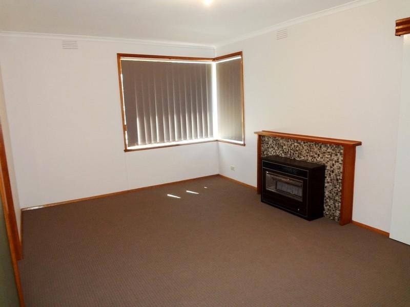 9 Magnolia Court, Lalor VIC 3075