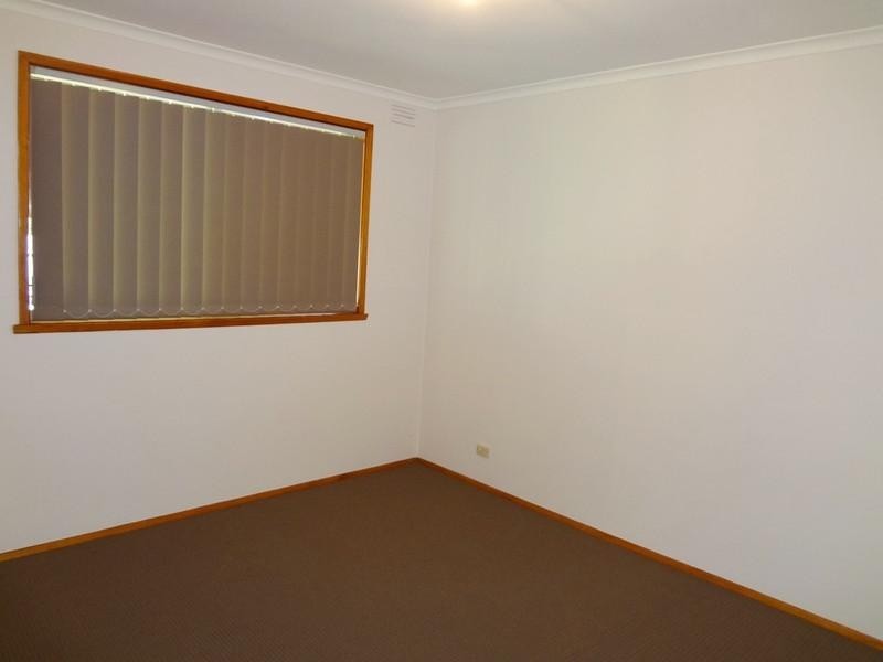 9 Magnolia Court, Lalor VIC 3075