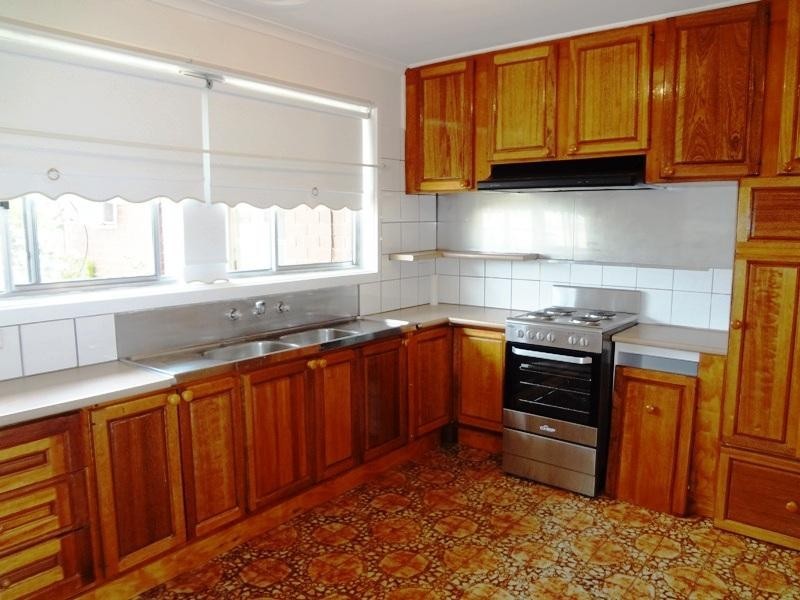 22 Dennis Street, Lalor VIC 3075