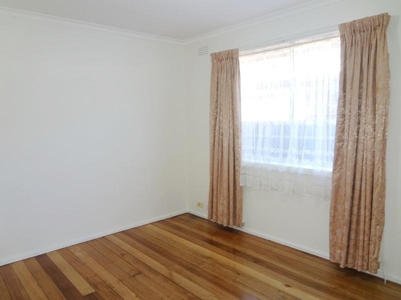 22 Dennis Street, Lalor VIC 3075