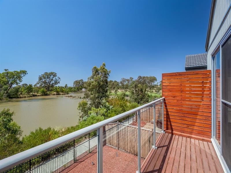 27 Shearwater Place, Mernda VIC 3754