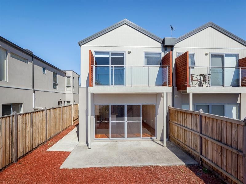 27 Shearwater Place, Mernda VIC 3754