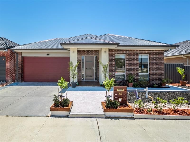 45 Pine Park Drive, Wollert VIC 3750