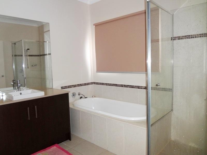 112 Lyndarum Drive, Epping VIC 3076