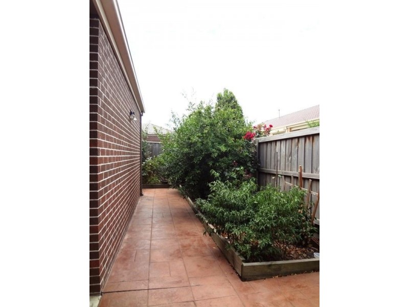 112 Lyndarum Drive, Epping VIC 3076