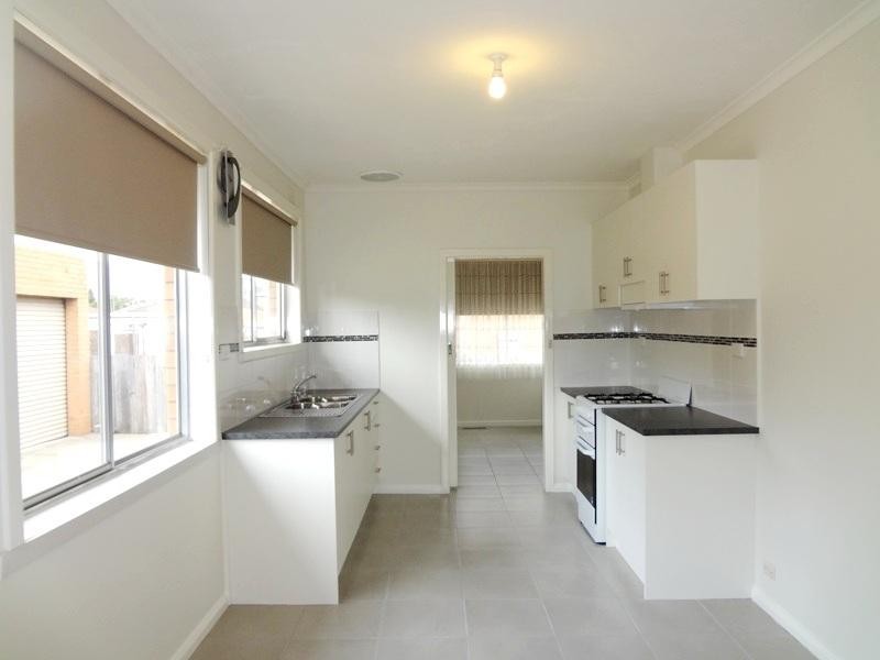 18 Monash Street, Lalor VIC 3075