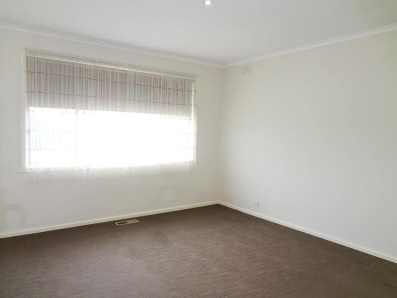 18 Monash Street, Lalor VIC 3075