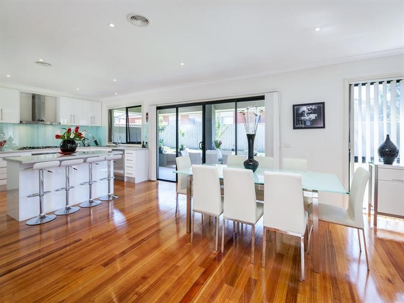 10 Coleraine Street, Epping VIC 3076