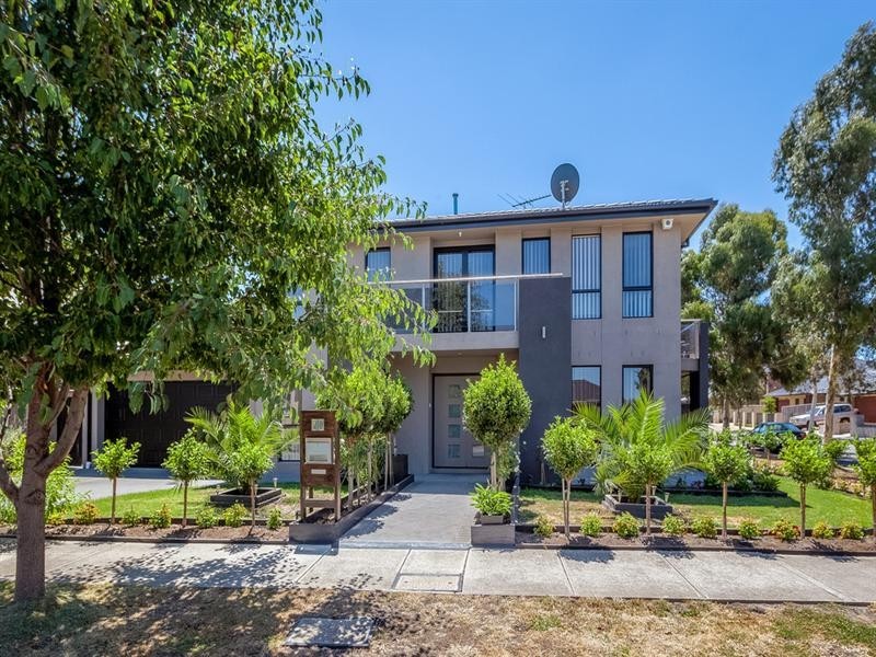 10 Coleraine Street, Epping VIC 3076