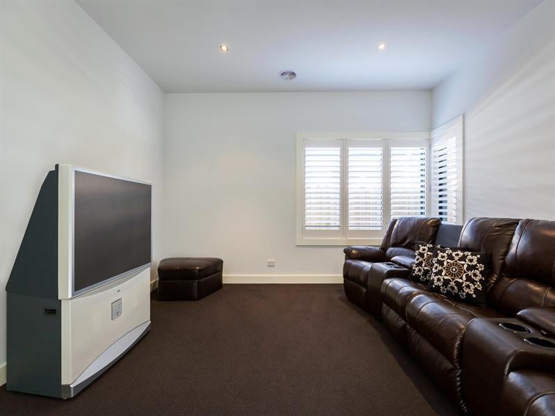 40 Stonegate Drive, Wollert VIC 3750
