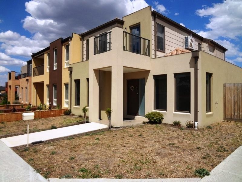 2 Prowse Walk, Epping VIC 3076