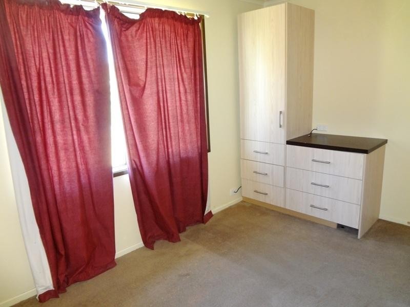 77 Banbury Crescent, Craigieburn VIC 3064