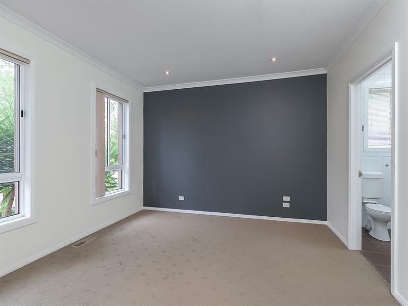 54 Burniston Avenue, Craigieburn VIC 3064