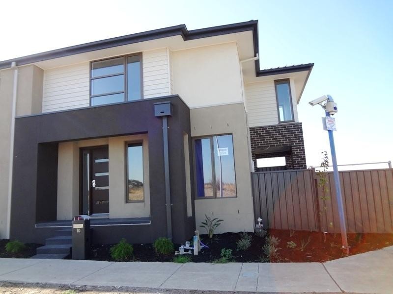 10 Weerona Parkway, Wollert VIC 3750
