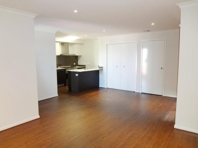 10 Weerona Parkway, Wollert VIC 3750