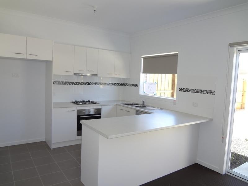 16 Oriano Street, Epping VIC 3076