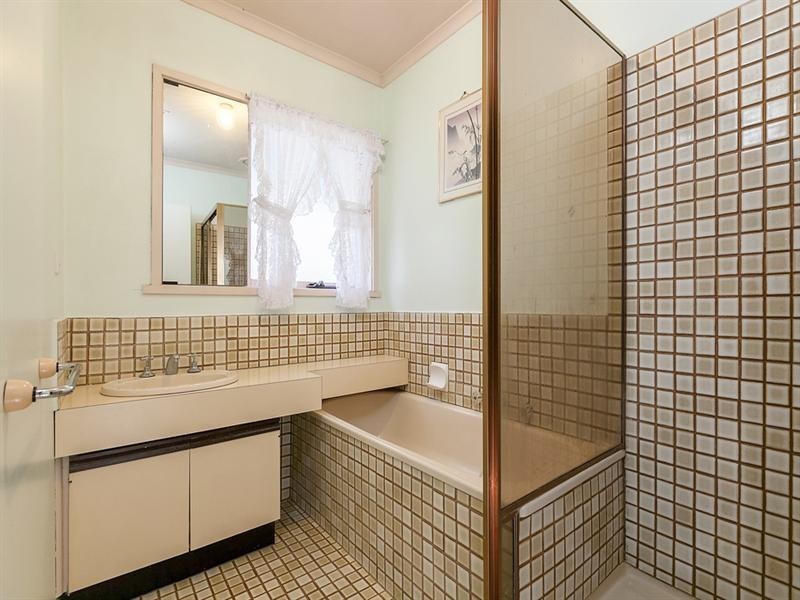 4 Holburn Way, Epping VIC 3076