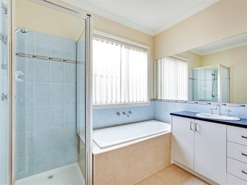 7 Collingrove Crescent, Doreen VIC 3754