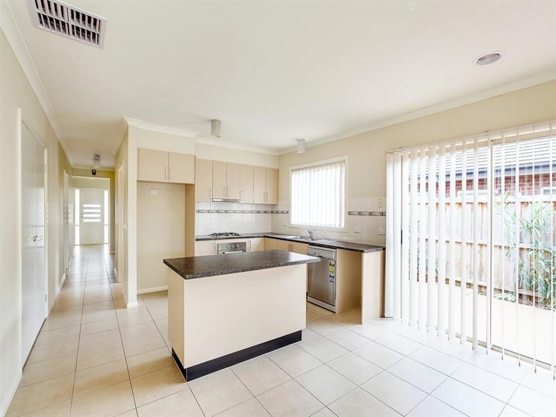 7 Collingrove Crescent, Doreen VIC 3754