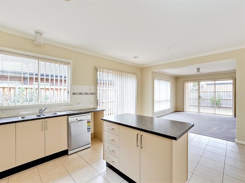 7 Collingrove Crescent, Doreen VIC 3754