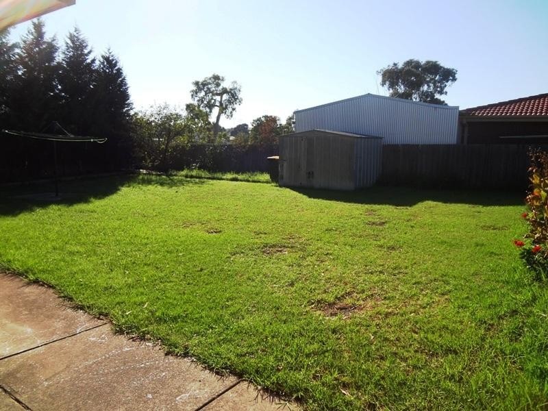 20 Meadow Glen Drive, Epping VIC 3076