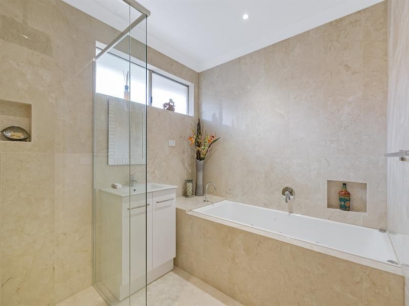 2 Callan Court, Mill Park VIC 3082