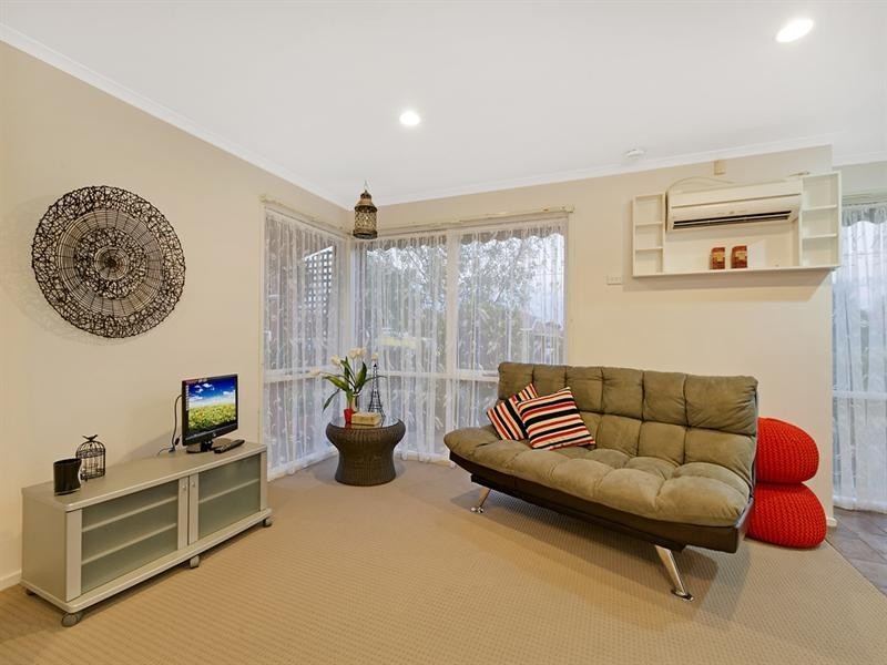 13 Glendale Avenue, Epping VIC 3076