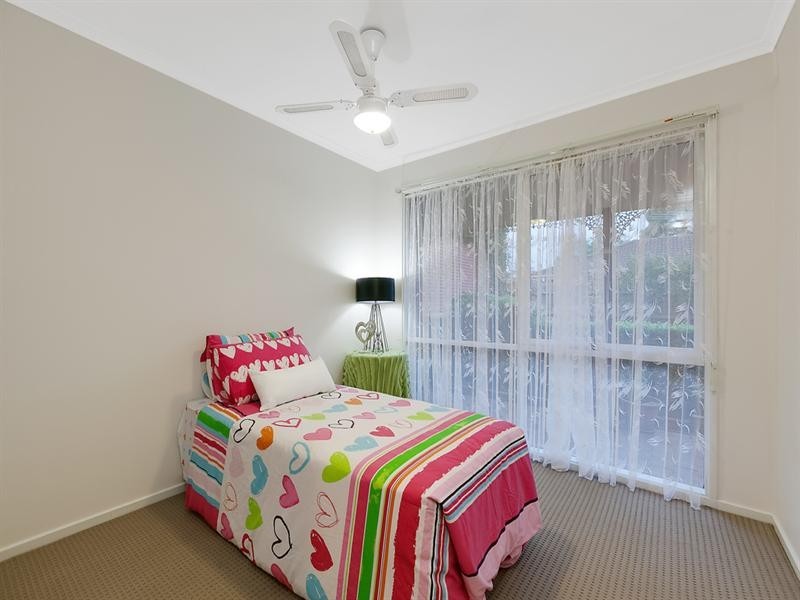 13 Glendale Avenue, Epping VIC 3076