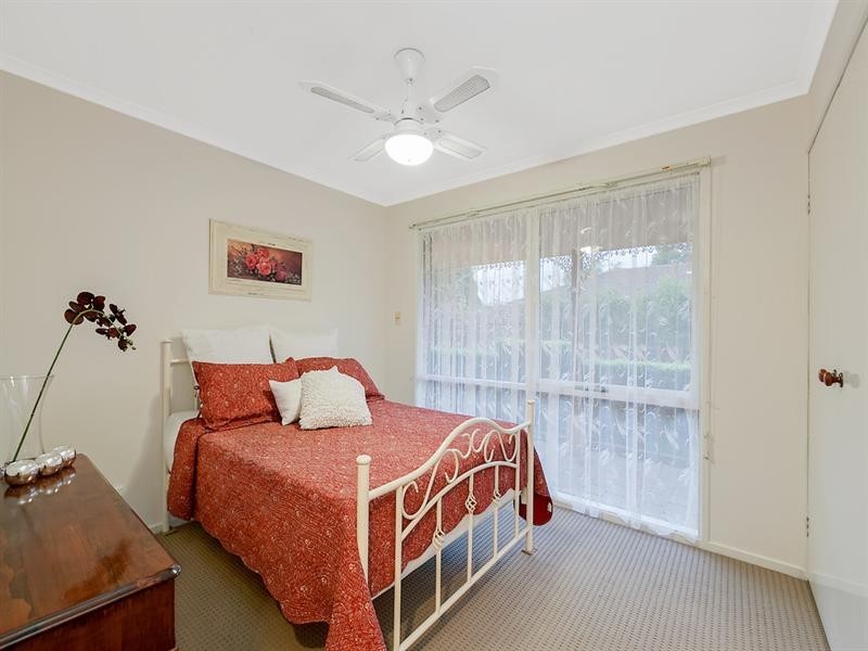 13 Glendale Avenue, Epping VIC 3076