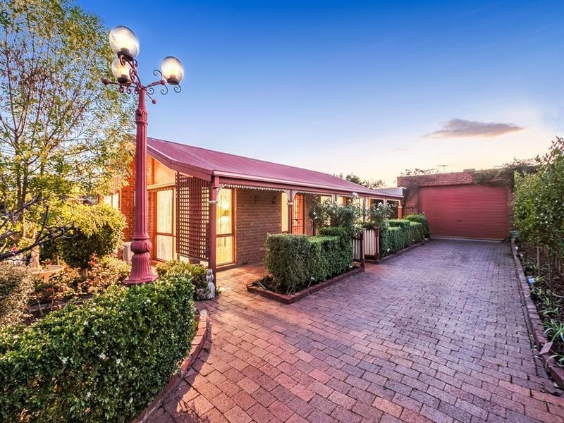 13 Glendale Avenue, Epping VIC 3076