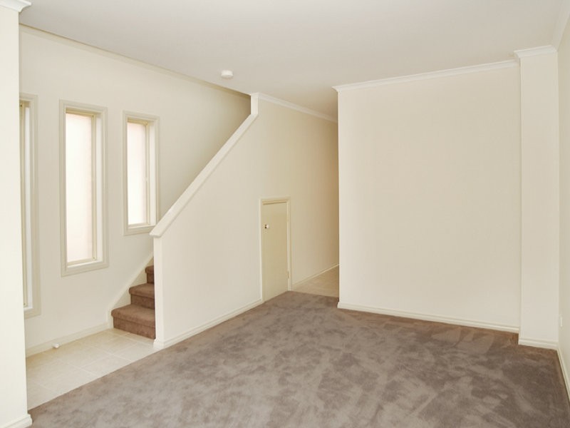 90 Edgars Road, Thomastown VIC 3074