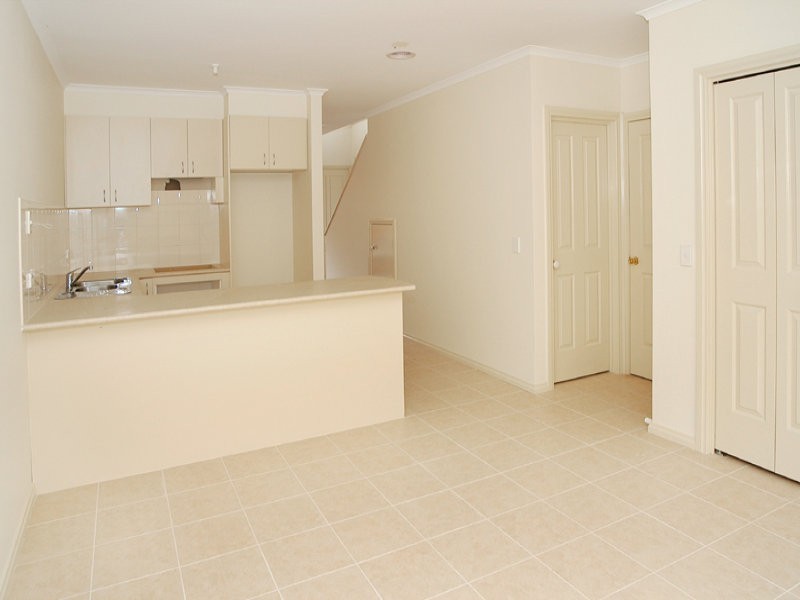 90 Edgars Road, Thomastown VIC 3074