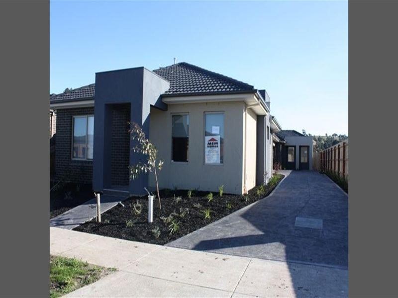 1/37 Campaspe Drive, Whittlesea VIC 3757