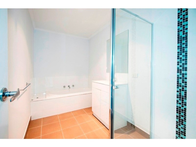 16 Oriano Street, Epping VIC 3076