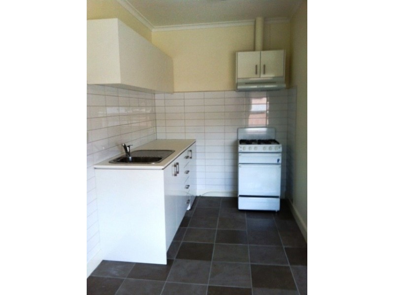 12/74 King William Street, Reservoir VIC 3073