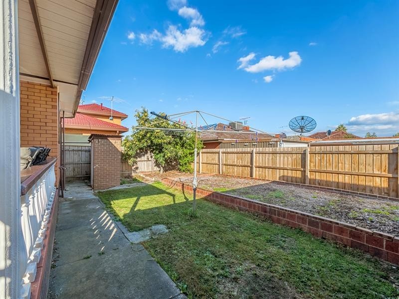 43 Queen Street, Lalor VIC 3075