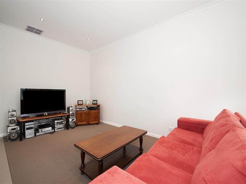 22 Frewin Street, Epping VIC 3076